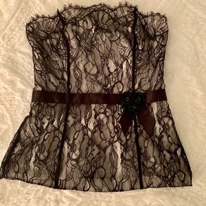Ann Taylor Black & white lace strapless corset top
